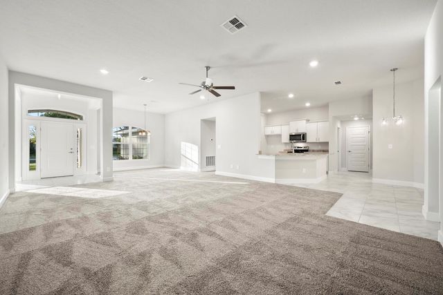2807 SW East Louise Circle, Port St Lucie, FL 34953