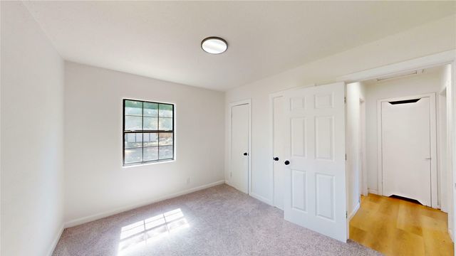 3809 Grover Avenue, Fort Worth, TX 76106