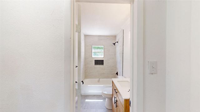 3809 Grover Avenue, Fort Worth, TX 76106