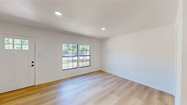 3809 Grover Avenue, Fort Worth, TX 76106