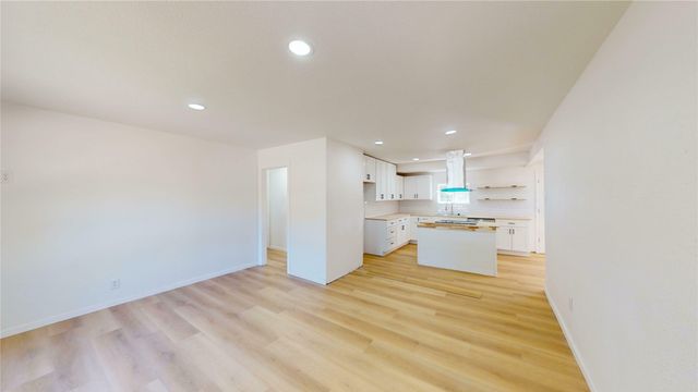 3809 Grover Avenue, Fort Worth, TX 76106
