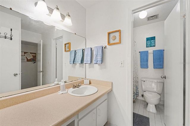 3765 41ST STREET S I, St Petersburg, FL 33711