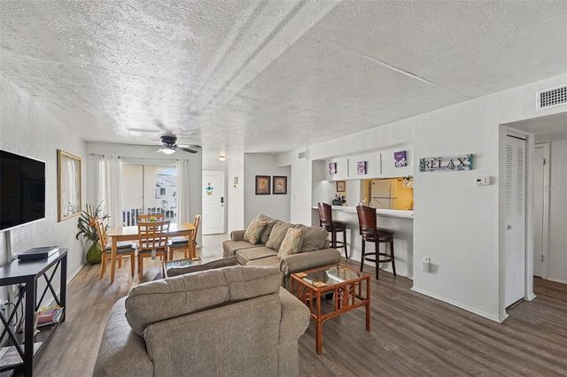 3765 41ST STREET S I, St Petersburg, FL 33711