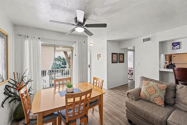 3765 41ST STREET S I, St Petersburg, FL 33711