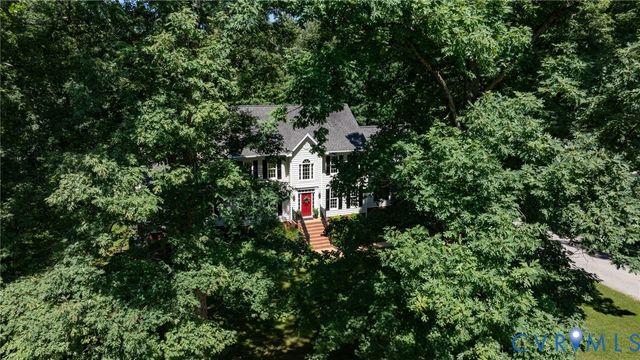 1937 Huguenot Hundred Dr, Midlothian, VA 23113