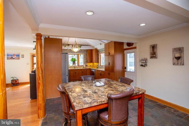 26 DOLTON RD, Feasterville Trevose, PA 19053