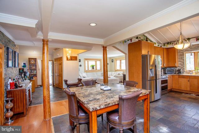 26 DOLTON RD, Feasterville Trevose, PA 19053