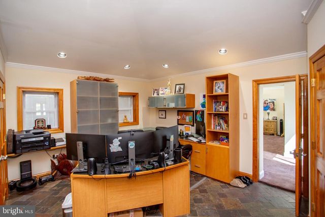 26 DOLTON RD, Feasterville Trevose, PA 19053