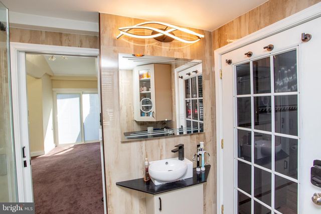 26 DOLTON RD, Feasterville Trevose, PA 19053