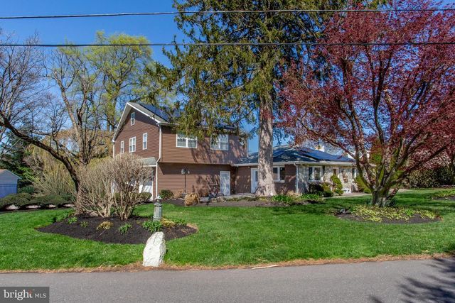 26 DOLTON RD, Feasterville Trevose, PA 19053