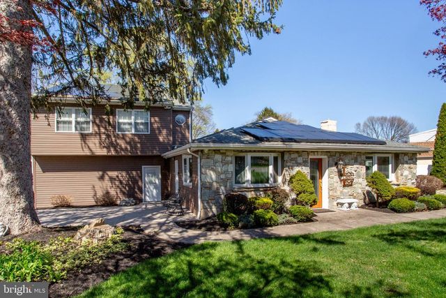 26 DOLTON RD, Feasterville Trevose, PA 19053