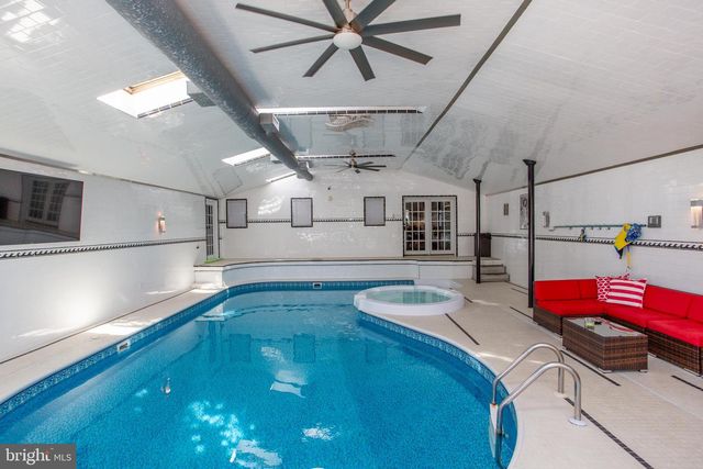 26 DOLTON RD, Feasterville Trevose, PA 19053