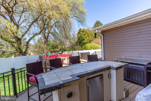 26 DOLTON RD, Feasterville Trevose, PA 19053