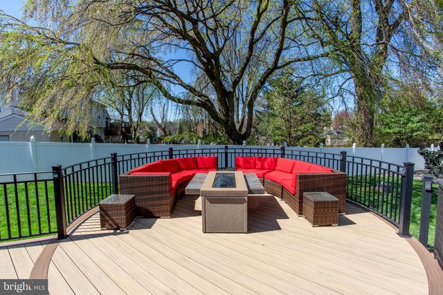 26 DOLTON RD, Feasterville Trevose, PA 19053