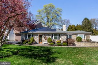 26 DOLTON RD, Feasterville Trevose, PA 19053