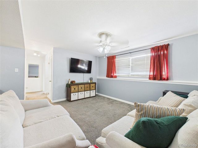 3210 Shalimar Ter, Pueblo, CO 81008