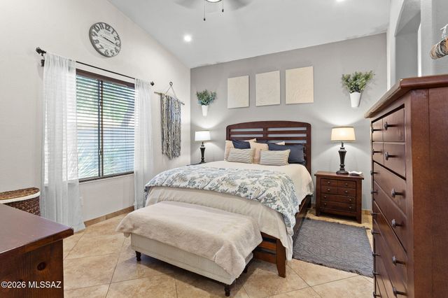 7340 W Mesquite River Drive, Tucson, AZ 85743