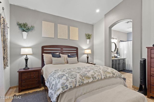 7340 W Mesquite River Drive, Tucson, AZ 85743