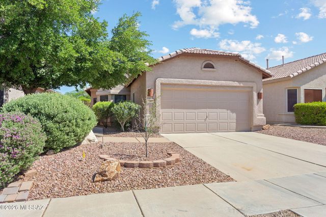 7340 W Mesquite River Drive, Tucson, AZ 85743