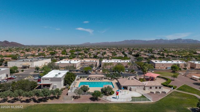 7340 W Mesquite River Drive, Tucson, AZ 85743