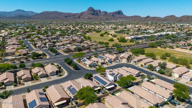 7340 W Mesquite River Drive, Tucson, AZ 85743