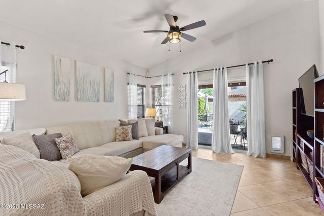 7340 W Mesquite River Drive, Tucson, AZ 85743