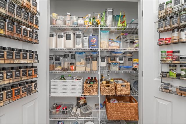 71 Timber Creek Trail, Gates, NY 14606