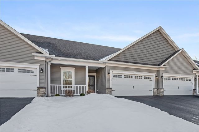 71 Timber Creek Trail, Gates, NY 14606