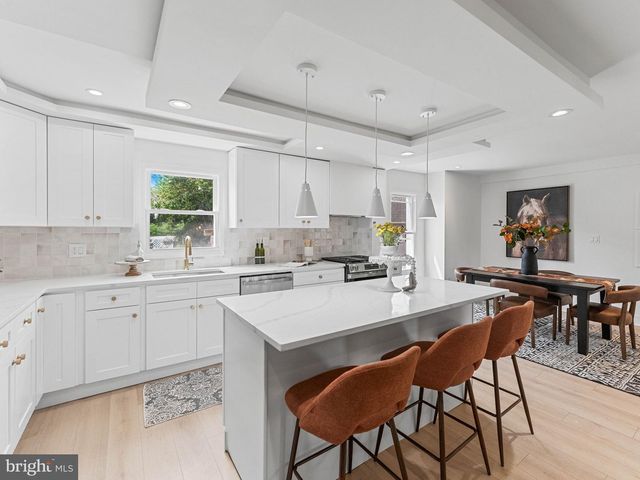 116 SWEDESBORO AVE, Gibbstown, NJ 08027