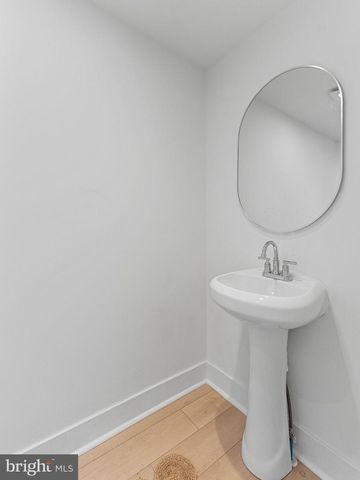 116 SWEDESBORO AVE, Gibbstown, NJ 08027