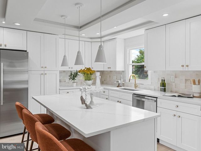 116 SWEDESBORO AVE, Gibbstown, NJ 08027