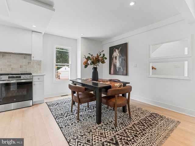116 SWEDESBORO AVE, Gibbstown, NJ 08027