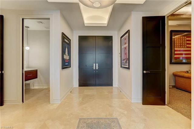201 N Elm Street 1601, Greensboro, NC 27401