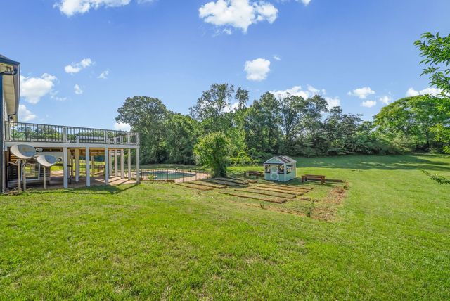 1365 Norman Lane, Clarksville, TN 37040