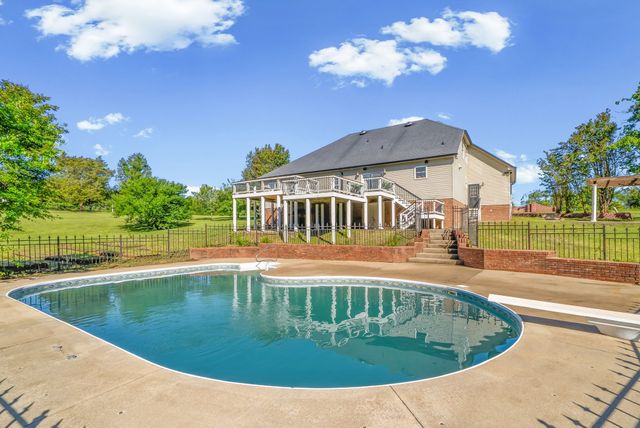 1365 Norman Lane, Clarksville, TN 37040