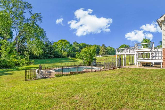 1365 Norman Lane, Clarksville, TN 37040