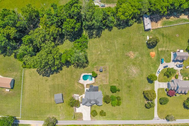 1365 Norman Lane, Clarksville, TN 37040