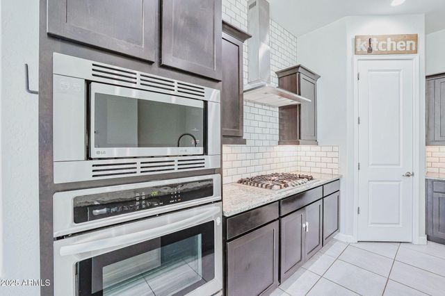 2037 E Charlotte Drive, Phoenix, AZ 85024