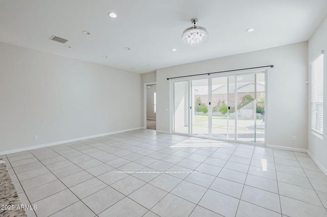 2037 E Charlotte Drive, Phoenix, AZ 85024