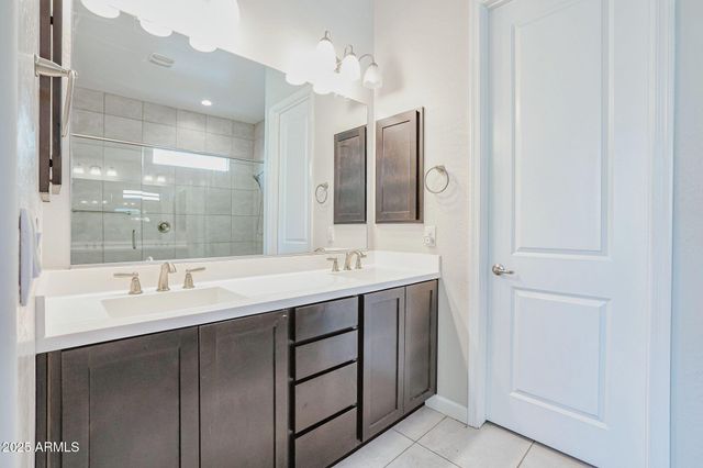 2037 E Charlotte Drive, Phoenix, AZ 85024