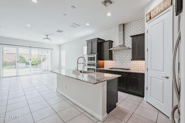 2037 E Charlotte Drive, Phoenix, AZ 85024