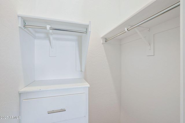 2037 E Charlotte Drive, Phoenix, AZ 85024