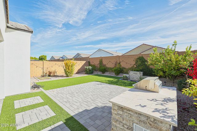 2037 E Charlotte Drive, Phoenix, AZ 85024