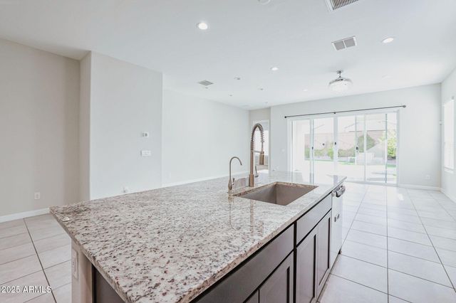 2037 E Charlotte Drive, Phoenix, AZ 85024