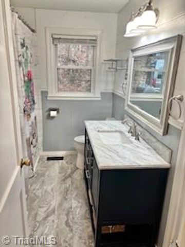 3391 Asbury Road, Mount Airy, NC 27030