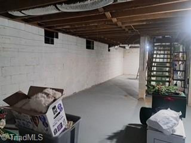 3391 Asbury Road, Mount Airy, NC 27030