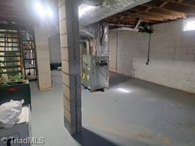 3391 Asbury Road, Mount Airy, NC 27030