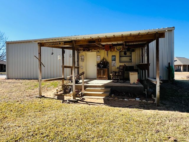113 Bogey, Comanche, TX 76442