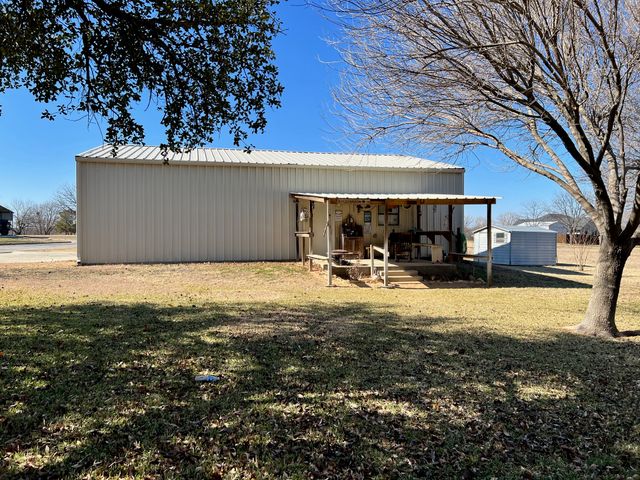 113 Bogey, Comanche, TX 76442