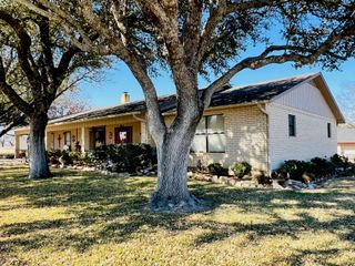 113 Bogey, Comanche, TX 76442